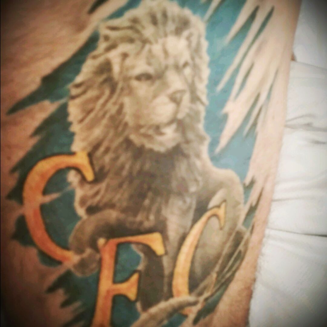 Tattoo uploaded by Marcel Skolimowski • Old Chelsea crest on my quad # chelsea #chelseafc #lion #cfc #blueisthecolour #blue #Football • Tattoodo