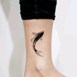 By #tattooistdoy #koi ##fish #doy #minimalist