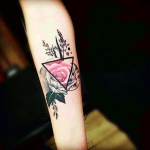 This is my tattoo inspiration, but instead of a triangle I would draw a Chevrolet logo on the flower! 🙃🤓 #megandreamtattoo #meganmassacrecontest