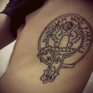#linework #ribs #simple #Family_crest