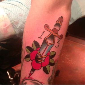 Done by Josh Clay at Atomic Tattoo, FLORIDA, USA.. #dagger #rose #friday13th #oldschool #flash #colour #color