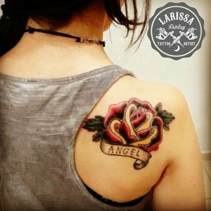 ✍ #OldSchool #Flower #Mom #Angel #Tattoo #InkedGirl by @lari.tattoo in Instagram