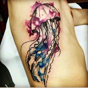 #meagandreamtattoo I love jellyfish and I've always wanted one to be tattoo'd on me.