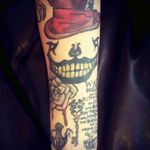 Alice in wonderland peice on my forearm #aliceandwonderlandtattoos #tattooedbabes #forearm #creepy #colofultattoos