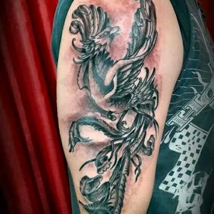 ...Fenix #tattoogirl #tattooed #tattooer #ink #inked #inktattoo #inkismylife #solidink #electricink #starbrite #dascustomstattoomachines #dinamic #blackandwhite #blackandgray #tattooberazategui #TattooBraStudio #berazategui #bsas #argentina