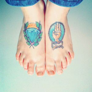 Those are actually my favorites from my 6 tattos The left one come from my passion for gems, is a big blue #diamond and i realy love it. The right one come from my life being a #girlscout. They have about 5/6 years and look as brand new, as in the day they were made. They are from a brazilian artist name #danielcruz , wich I really recomend :)