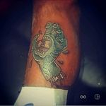 Leg tattoo done by blazeclarktattoos@gmail.com #traditionaltattoos #traditional #boldwillhold #oldschool #skateboardtattoo #SantaCruz