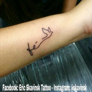 Instagram: @skavinsk#ericskavinsktattoo #fetattoo #faith #caligrafiatattoo #caligraphytattoo #tattoodelicada #tattooescrita #delicatetattoo #girltattoo #tatuagemfeminina #finelinestattoo #namps #tattoo2me #osascotattoo #tattoosp #tattoobrasil #tattooosasco #tattoodo #artfusion #eletricink