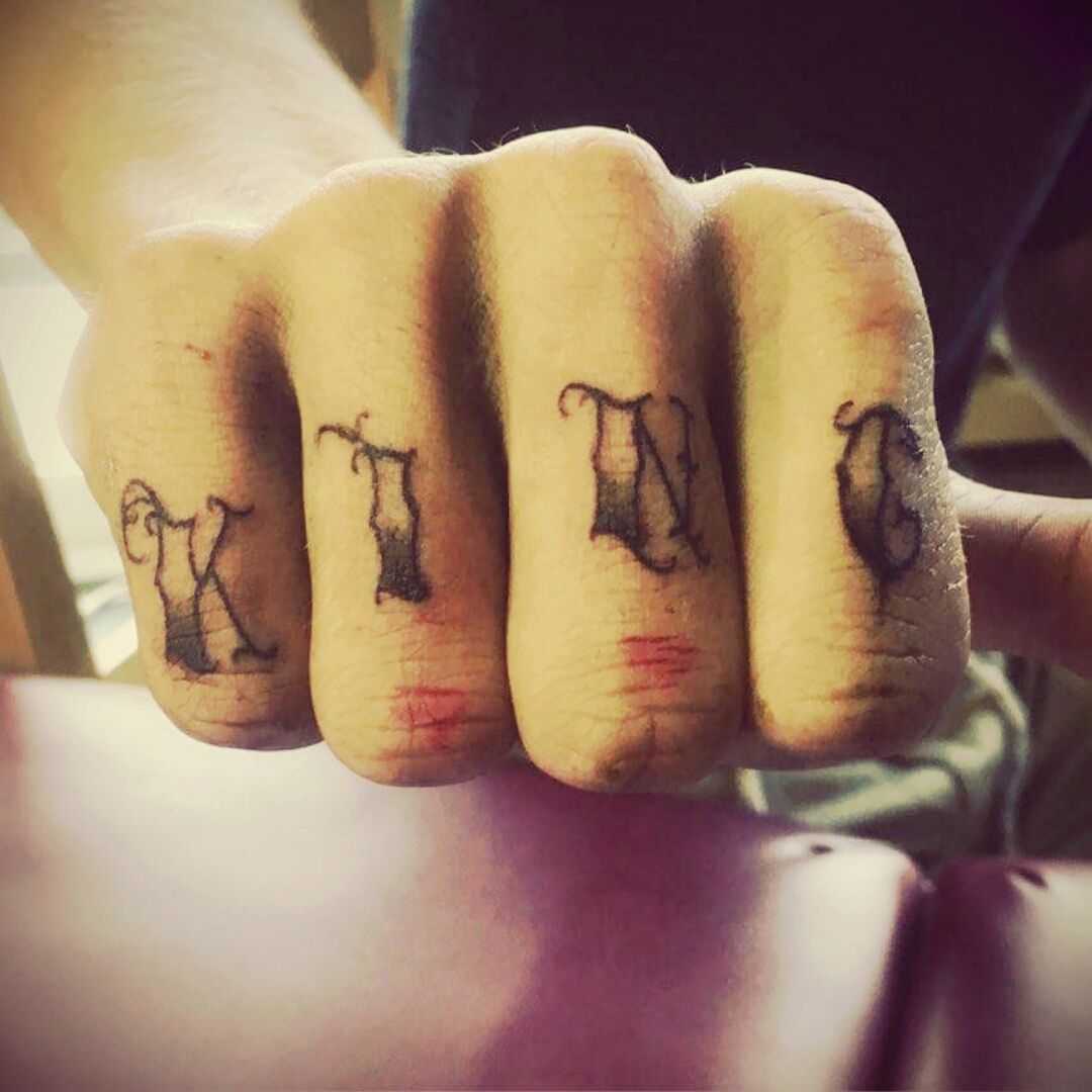 Tattoo uploaded by andy - belgium • #knuckle #finger #king • Tattoodo