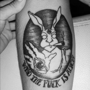 Who the fuck is alice!#tattoo #ink #inked #tattooed #tattoomagazine #aliceinwonderland #absolem #inked #picart #tattooartist #instatattoo #blacktattoo #instagood #instagram #tattooer #inkstagram #tattoodesign #tattooworkers #tattooer
