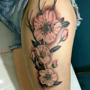 #botanicaltattoo #botanical #flowertattoo #flower #ink #inked #tattoo #tattoos #tattooed #tatted #tattooage #tattooing #tattooer #tattooist #tattooartist