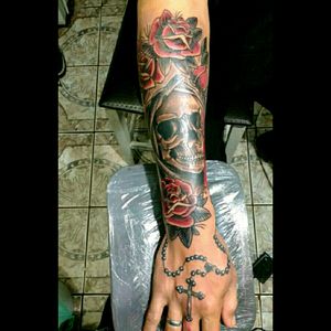 Tattoo by Renan Slim #tattoo #tattoos #tattooing #tattooed #tattooer #tattooartist #tattooist #tattooage #tattooink #ink #inked #traditional #traditionaltattoo #oldschool #oldschooltattoo