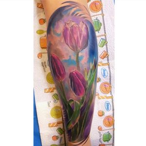 #tulips #legtattoo #realistic #coloured #love #pure #magnificent #tattoofrequency #marispavlo