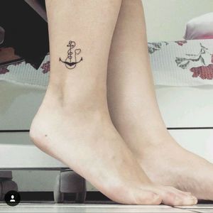 With this tattoo I talk about safety and my way of getting atacched so easily with things...