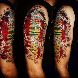My first tattoo done a year ago... in 22.11. We will continue whit a sleve...😀 #organica #bone #skaiostattoo #spring #motocross #colors
