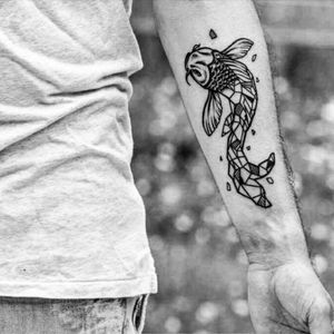 #arxe #lyon #france #tattoo #fish #koi #japan #geometric