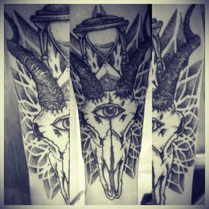 Tattoo done by El Patman at artcorpus Paris #skull #antelope #hourglass #mandala #elpatman #artcorpus #forearm #eye #blackandgray