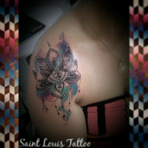 #saintlouistattoo #saintlouis #luistattoo69 #inked #tanapele #tattooedgirls #tattoolife #delicatetattoos #aquarela #watercolor #ink #fineline