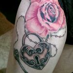 Progress of my side piece, 3rd session, padlock and key by Daniel from Nine Lives Tattoo (my 9th tattoo) #Sidepiece #thigh #sidebody #realistic #rose #watch #padlock #key #hip #thighpiece #Sidepiece