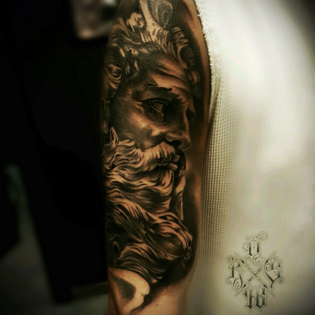 Tattoo uploaded by Fabio Viggiani • Black and gray realism ....giove ...