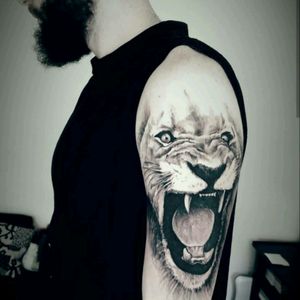 #Lion #leo #sign #arm #beard