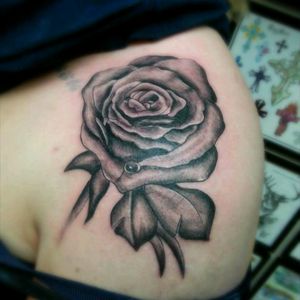 #blackandgrey #rose I did sometime back #nofilter #tattooart #ink #inked #tattoomachine