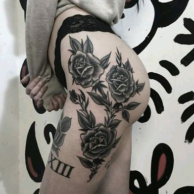 Arte Tattoo, Switzerland. #traditional #roses #traditionalroses #blacandgrey #hiptattoo #butt #blackrose #sexy
