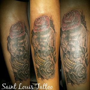 #saintlouistattoo #saintlouis #luistattoo69 #inked #tanapele #tattooed #tattoo #friends #tattooarte #blackline #blackwork #linework #pfmachines #electricink #ink