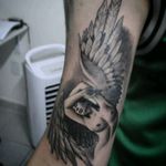 #tattoo #tattoos #tatoodo #electricink #angel #electrumstencilprimer #artfusion #texture #tattoolife #tattooer #tattooart #tattooartist #inked #ink #skinart #art #artist #blackandgrey