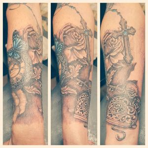 Continued Sleeve #tattoo #ink #arm #tat #farbspektakel #studio #ayaygee #black #gray #blue #key #heart #rose