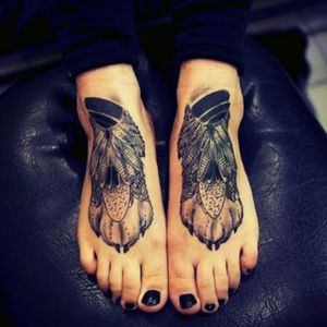 #tattoo #design #tattoodesign #idea #art #bodyart #feather #black #foot #feet #wolf #dog #paw #paws #blackink #claw wolf paws tattooed on a girls feet by an unknown artist. ☺