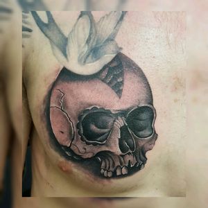 Started a full chest piece today..Ive done the skull just