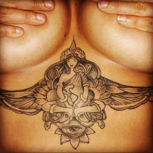 Meet pacha mama (or mother earth) :-) this was tattooed in may 2016 in Peru! I know the tattoo artist may not have done the best work but I really love it! It's a great memory <3 #pachamama #motherearth #mothernature #mothernaturetattoo #underboob #mother #earth #peru #traveltattoo #blackandgrey #sexytattoo