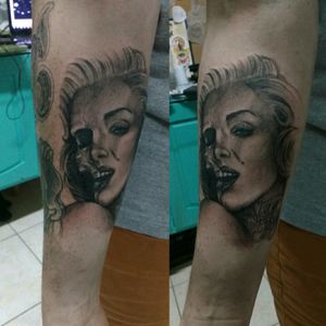 Marilyn Monroe/skull. Mazzi Art Tattoo