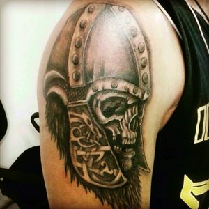 #marciotattoomacau #blacandgrey #tattooblackandgray #tattooskull