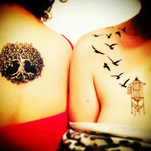 Mom and daughter 👌 #birds #mandala #tree #life #back #shoulder  #freedom