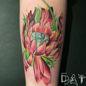 Lotus flower by David Antonio #tattoo #geniustattoos #evilgenius #lotusflower #lotus #colortattoo #traditional_tattooartist #traditional_tattoo #davidantonio #tattoostudio #lafayetteindiana #heliosneedles #heliostattoo #allaprimaink #arcaneink