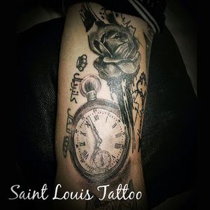 #saintlouistattoo #saintlouis #luistattoo69 #inked #tanapele #tattooed #tattoo #friends #tattooarte #blackline #blackwork #linework