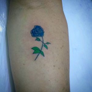 Trabalho de hojeSimples e legal de fazer#andrealvestattooartist #andrealvestattoosp #electrikink #tattoobrasil #tattoosp #tattoorose