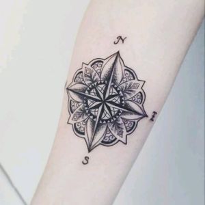 We all have a north but we depend on one arriving at their destination #mandala_tattoo #rosadelosvientos #tatto #mandalainspiration
