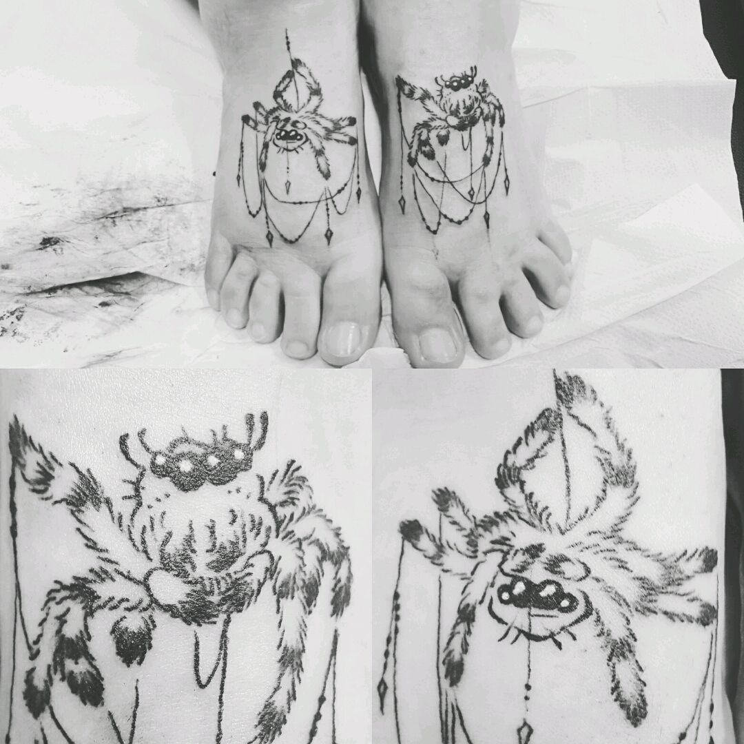 Jumping spider temporary tattoo  Hardcore Arachnids