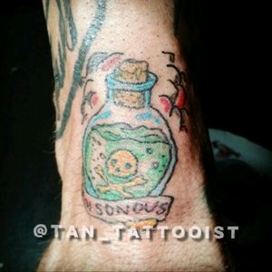 Poison. . #TanTattooist #TanSaluceste #Tattoo #Tatuagem #Tattoosp #Tattoodo #Poisonous #poison