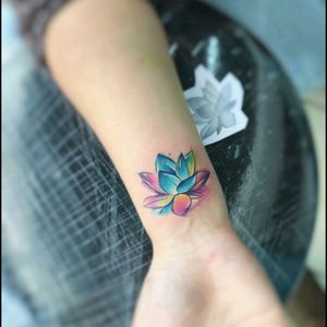 By #AdrianBascur #watercolor #flower #watercolortattoo #floral