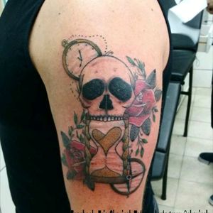 Instagram: @skavinsk #ericskavinsktattoo #skulltattoo #tattoocaveira #hourglasstattoo #tattooampulheta #roseofwindstattoo #rosadosventos #bussolatattoo #compasstattoo #rosetattoo #tattoorosa #exclusiva #neotrad #neotradsub #neotraditional #osascotattoo #tattoosp #namps #electricink #artfusion #tattoodo #ndermtattoo #ink #inked #tattooed #tattoodo #tattooguest #tguest