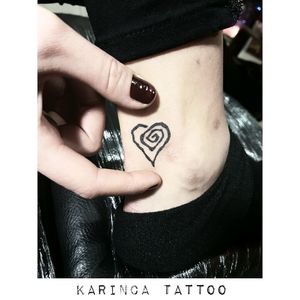 Marilyn Manson's Heart instagram: @karincatattoo#marilynmanson #heart #tattoo #tattoodesign #smalltattoo #minimaltattoo #littletattoo #tatted #legtattoo #inkedup #tattedup #tattooed #tattoolife #dövmeci