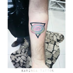 instagram: @karincatattoo#dotworktattoo #dotwork #colourtattoo #armtattoo #colortattoo #design #triangle #tattoo #inked #color #ink #dövme #istanbul #turkey #tattooartist #tattoostudio #tattooer #amazingtattoo
