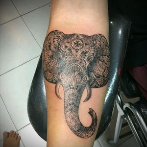 New tat, first tat, soo proud of my artist, this looks amazing! #tattoo  #fresh #freshink #elephant #underarm