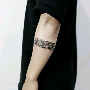 Tattoo uploaded by Claire • By #YaninaViland #armband #bracelet # ...