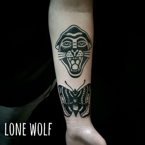 E mail me at: lonewolftatouage@gmail.com #tattoo #tattoos #ink #inked #sketch #sketches #traditional #traditionaltattoo #oldschooltattoo #oldschool #blackwork #blackworkers #lines #graphic #cat #panther #butterfly #cover #art #follow #lonewolf #toulouse #TattoodoApp #tattoodo