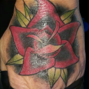 #rose #tattoos #handtattoos #tattooapprentice